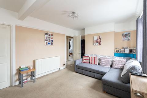 3 bedroom apartment for sale, Church Street, Dorking
