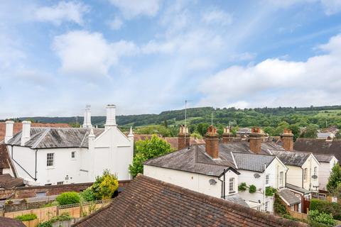 3 bedroom apartment for sale, Church Street, Dorking