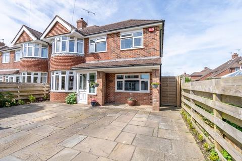 5 bedroom semi-detached house for sale, Willowbed Drive, Chichester