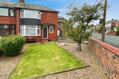 3 bedroom semi-detached house for sale, Avondale Drive, Salford