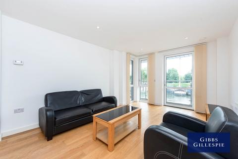 2 bedroom apartment to rent, Lighterage Court, Brentford TW8