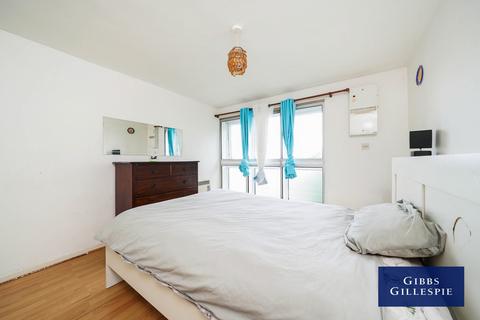 1 bedroom flat to rent, Harris Close, Hounslow