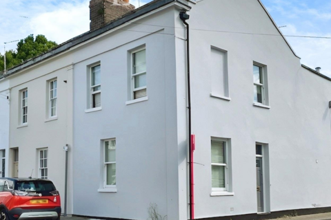 House share to rent, Portland Square Cheltenham