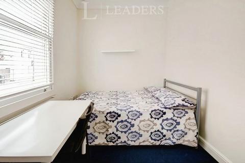 House share to rent, Portland square Cheltenham