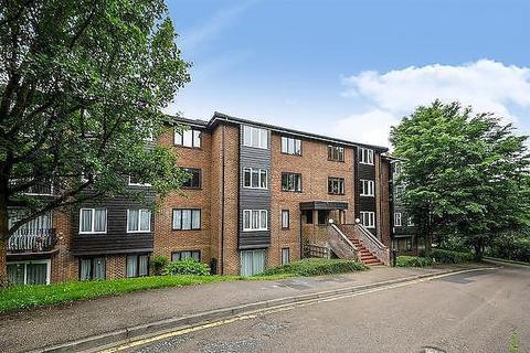 1 bedroom flat to rent, Steep Hill, Croydon, CR0