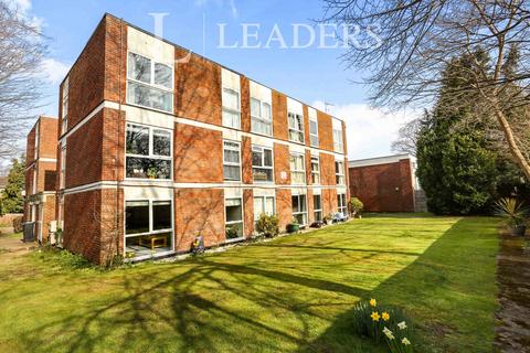 2 bedroom apartment to rent, West Byfleet, KT14