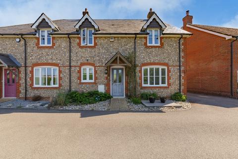 3 bedroom semi-detached house for sale, Farmers Way, Hampshire PO8
