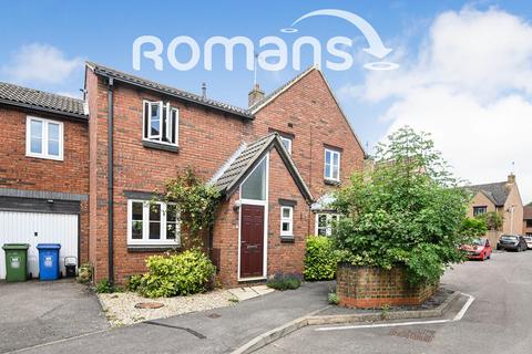 3 bedroom terraced house to rent, Coney Grange, Warfield