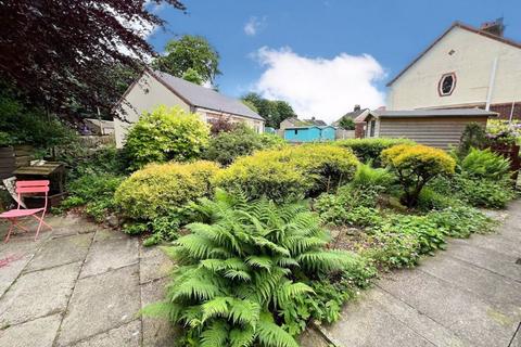 2 bedroom semi-detached house for sale, Lancaster Avenue, Leek, ST13 6AX