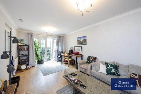 2 bedroom apartment to rent, Skillen Lodge, Uxbridge Road, Pinner