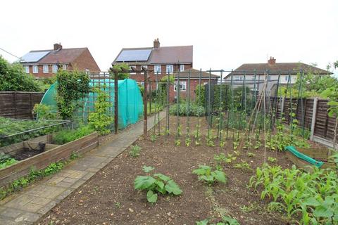 3 bedroom semi-detached house for sale, Bedford Road, Moggerhanger