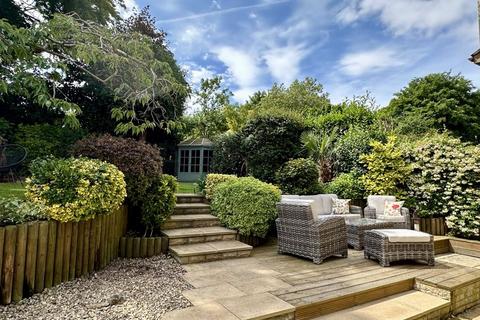 Lime Tree Cottage, 63 Cambridge Road, Clevedon, BS21 7BN