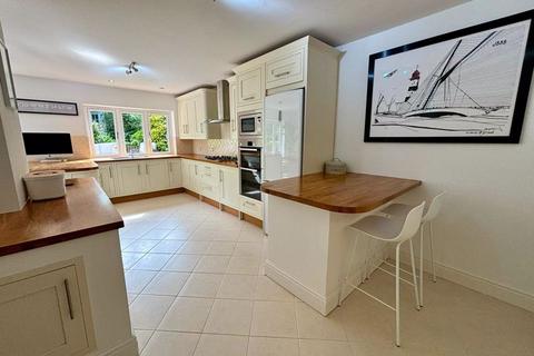 Lime Tree Cottage, 63 Cambridge Road, Clevedon, BS21 7BN