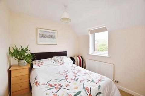 8, Avon View Castle Street, Salisbury, SP1 3SY