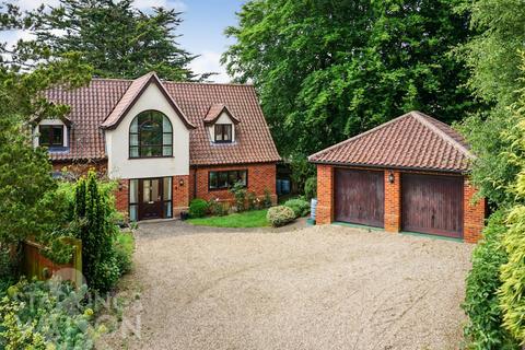 4 bedroom detached house for sale, Low Road, Hellesdon, Norwich