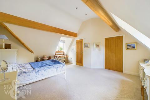 4 bedroom detached house for sale, Low Road, Hellesdon, Norwich