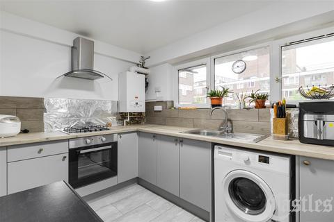 1 bedroom flat for sale, Mead Place, E9