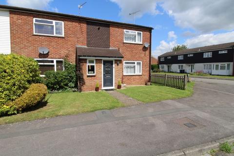 2 bedroom end of terrace house for sale, Copners Drive, Holmer Green HP15