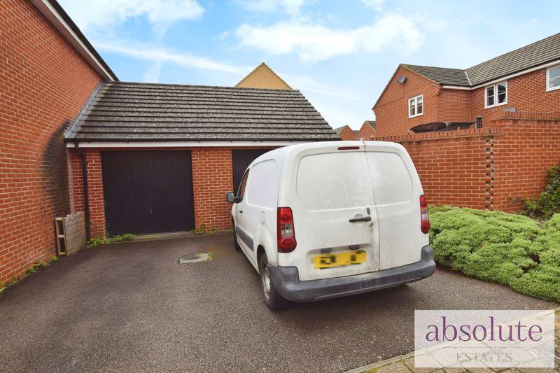 Garage & Driveway