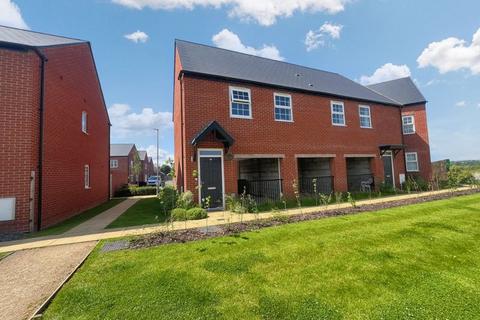 Gloucester - 2 bedroom coach house for sale