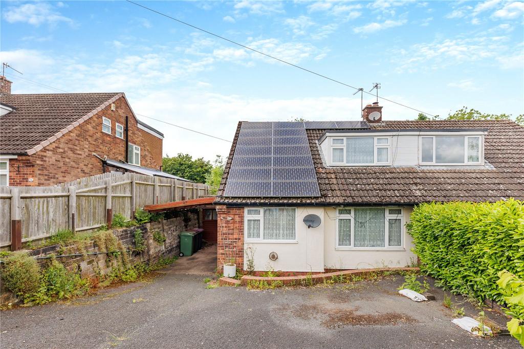 27 Foresters Close, Horsehay... 2 bed bungalow for sale £160,000