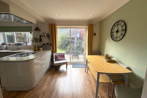 undefined, Linhay Close, Honiton EX14