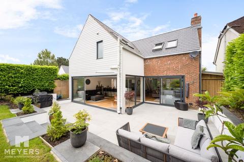 4 bedroom detached house for sale, Wareham Road, Corfe Mullen, BH21