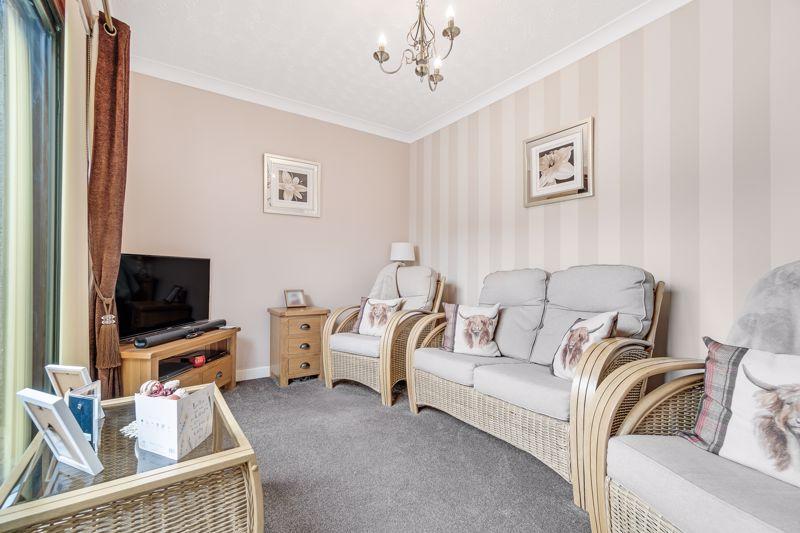 62 Garnock View, Kilwinning, KA13 7AF 3 bed detached bungalow for sale