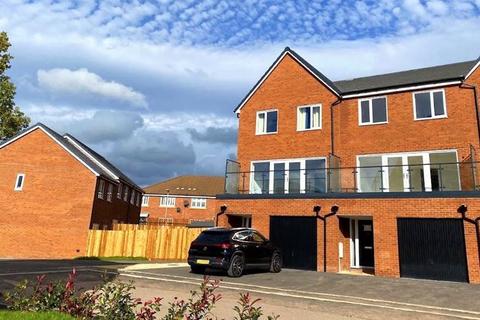 4 bedroom end of terrace house for sale, Chapples Close, Taunton TA2