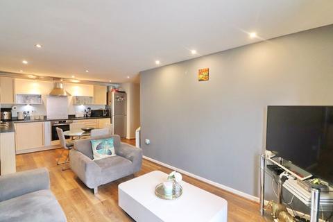 2 bedroom apartment for sale, Platt House, Elmira Way, Salford M5