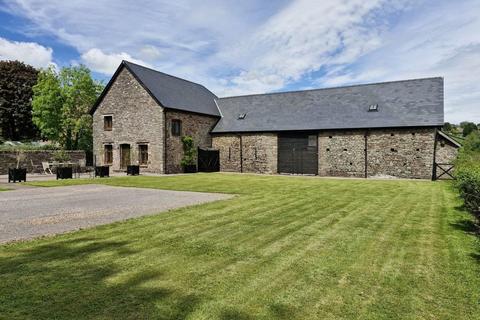 4 bedroom detached house for sale, Brecon, LD3