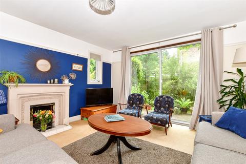 4 bedroom detached house for sale, Balcombe Road, Horley, Horley, Surrey