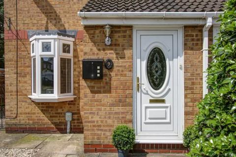 2 bedroom semi-detached house for sale, Tudor Drive, Hull, Yorkshire