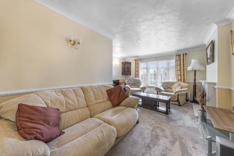 121 Belvoir Drive, Barton Seagrave, Kettering, NN15 6RD
