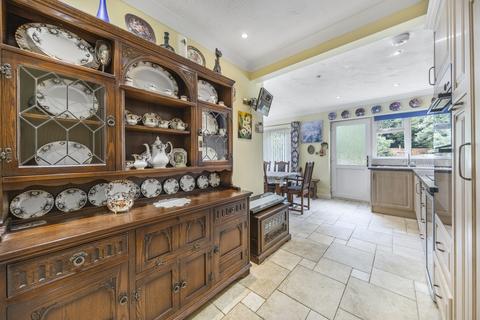 121 Belvoir Drive, Barton Seagrave, Kettering, NN15 6RD