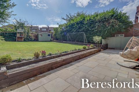 4 bedroom detached house for sale, Selwood Road, Brentwood, CM14