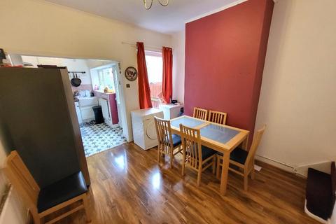 3 bedroom terraced house for sale, Leighton Street, Nottingham, NG3 2FZ