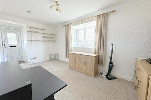 Maisonette to rent, Sorrel Close, Barton Hills, Luton, LU3 4AE