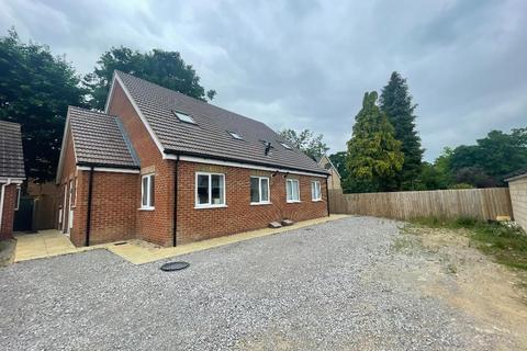 1 bedroom house for sale, Chester Mews, Luton, Bedfordshire, LU4 9FQ