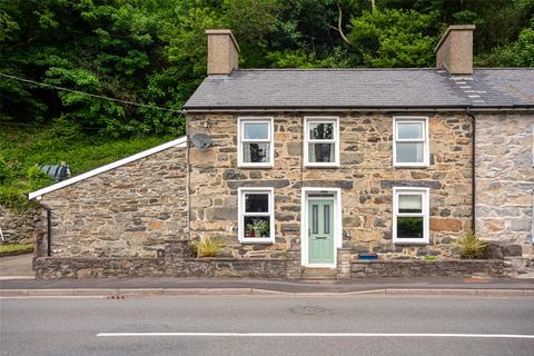 2 bedroom semi-detached house for sale, Tremadog, Porthmadog, Gwynedd, LL49