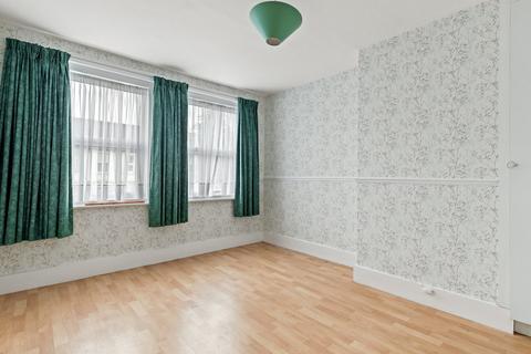31 Phillip Road, Folkestone, CT19 4PY