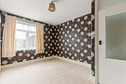 31 Phillip Road, Folkestone, CT19 4PY