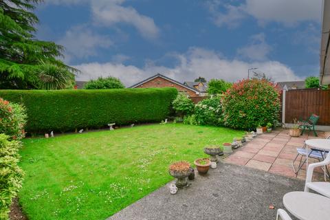 3 bedroom bungalow for sale, Thompson Drive, Doncaster DN7