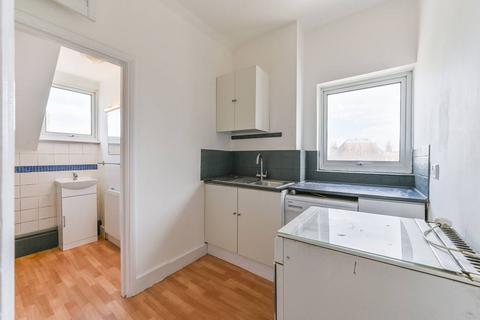 1 bedroom flat to rent, Bingham Road, Croydon, CR0