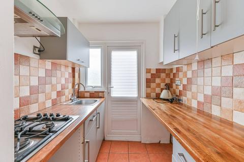 68 Tylecroft Road, London, SW16 4BQ