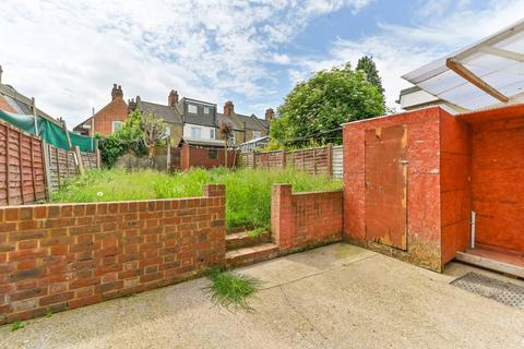 68 Tylecroft Road, London, SW16 4BQ