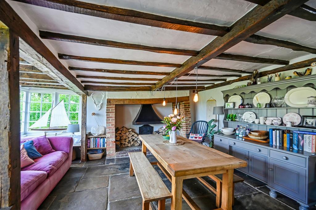 Dining/Sitting Room