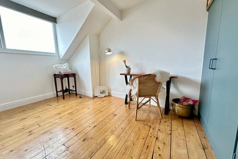 15 Arnside Road, Sheffield, S8 0UX