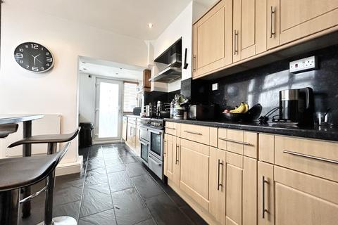 3 bedroom end of terrace house for sale, Danesmead Terrace, Margate