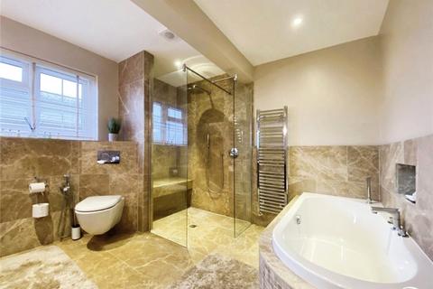 8 Glenhurst Close, Blackwater, Camberley, GU17 9BQ